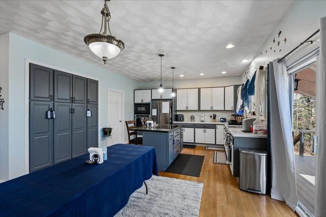 85 Odell Road, Sandown, NH 03873