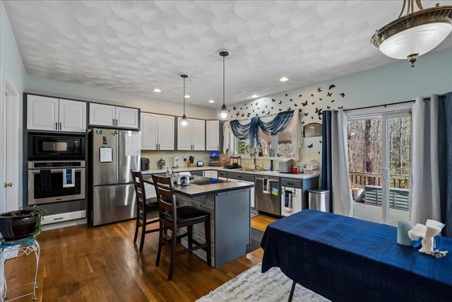 85 Odell Road, Sandown, NH 03873