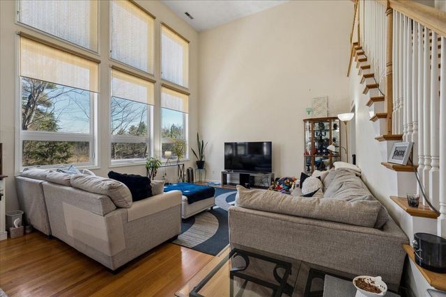 85 Odell Road, Sandown, NH 03873