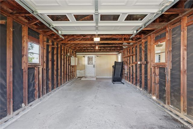 3635 Klemer Road, Wheatfield, NY 14120