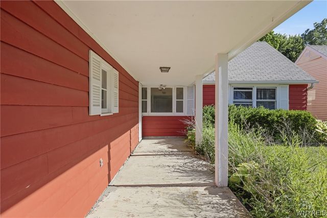 3635 Klemer Road, Wheatfield, NY 14120