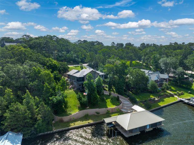 127 N Lake Bluff Drive, Bullard, TX 75757