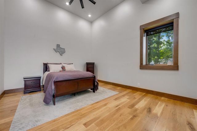 127 N Lake Bluff Drive, Bullard, TX 75757