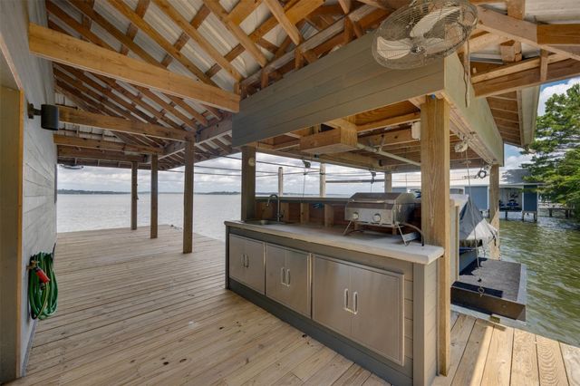 127 N Lake Bluff Drive, Bullard, TX 75757