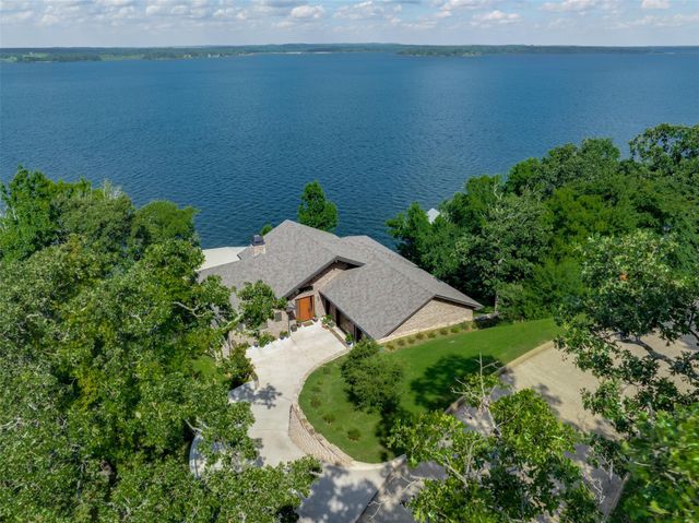 127 N Lake Bluff Drive, Bullard, TX 75757