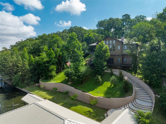 127 N Lake Bluff Drive, Bullard, TX 75757