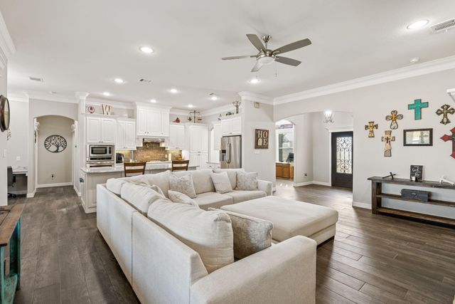 74 Dove Trail, Navasota, TX 77868