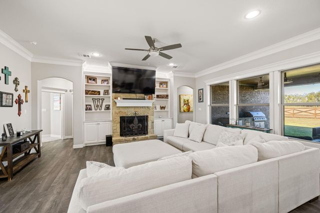 74 Dove Trail, Navasota, TX 77868