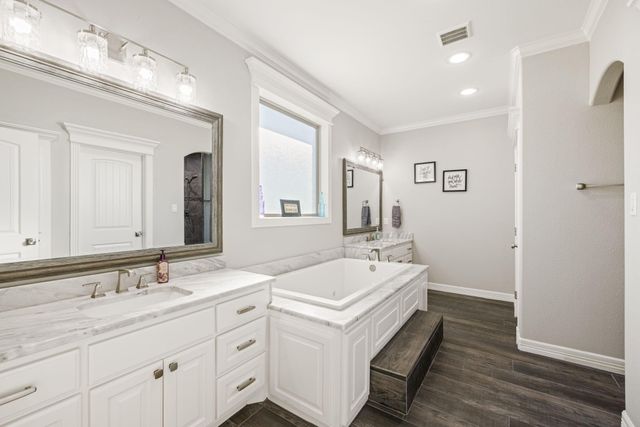 74 Dove Trail, Navasota, TX 77868