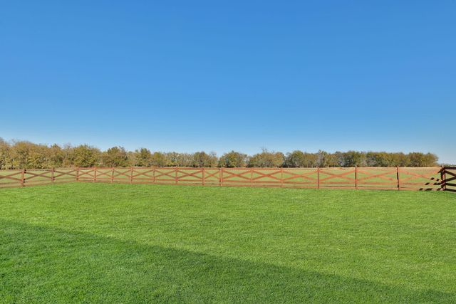 74 Dove Trail, Navasota, TX 77868