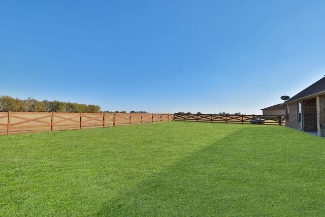 74 Dove Trail, Navasota, TX 77868