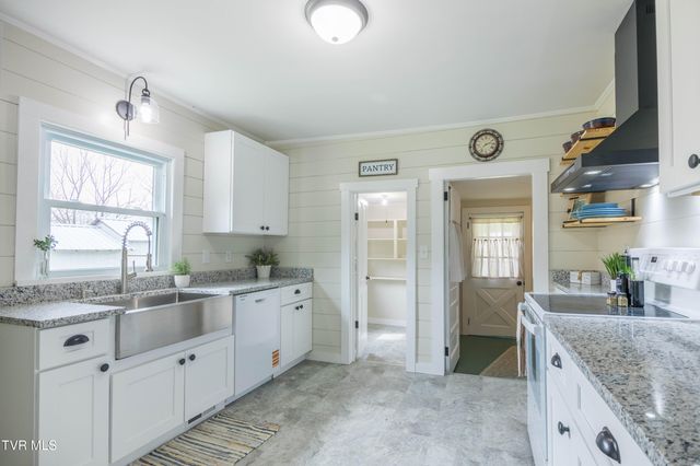 3 Jennings Lane, Greeneville, TN 37743