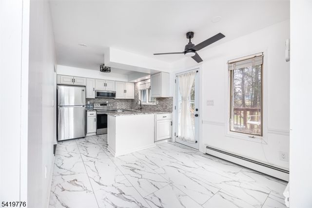 79 Clark Rd, Wantage Twp., NJ 07461