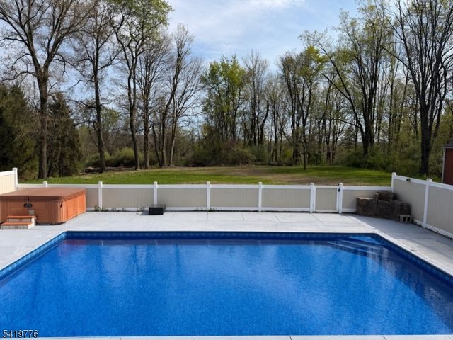 79 Clark Rd, Wantage Twp., NJ 07461