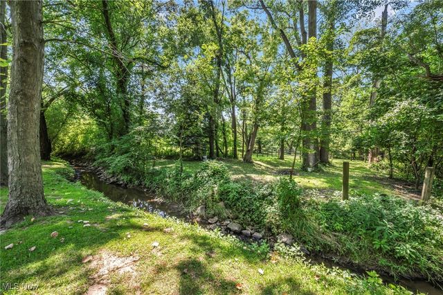 2250 Claus Road, Vermilion, OH 44089