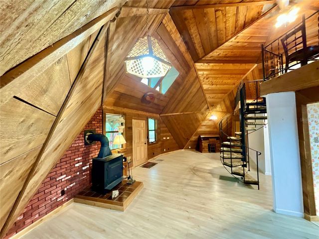 141 TUCKER LAKE ROAD, Melrose, FL 32666