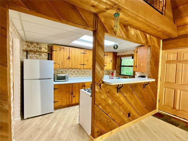 141 TUCKER LAKE ROAD, Melrose, FL 32666