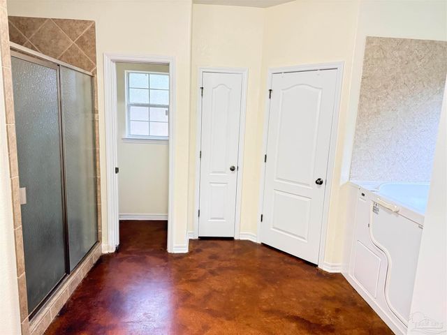 4868 Horace Lunsford Rd, Milton, FL 32570