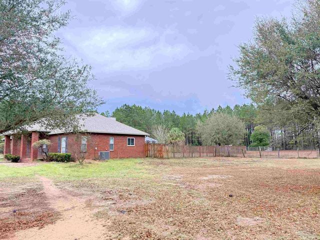 4868 Horace Lunsford Rd, Milton, FL 32570