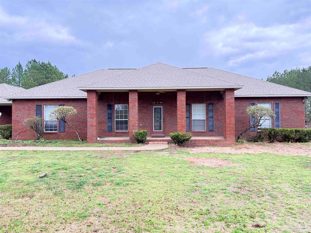 4868 Horace Lunsford Rd, Milton, FL 32570