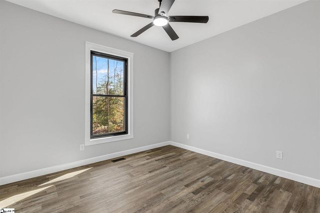 107 Bentwood Lane, Pickens, SC 29671