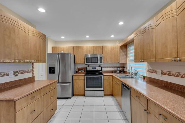 7817 Sunflower Drive, Margate, FL 33063