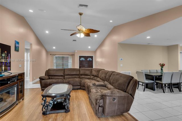 7817 Sunflower Drive, Margate, FL 33063