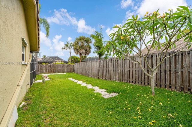 7817 Sunflower Drive, Margate, FL 33063