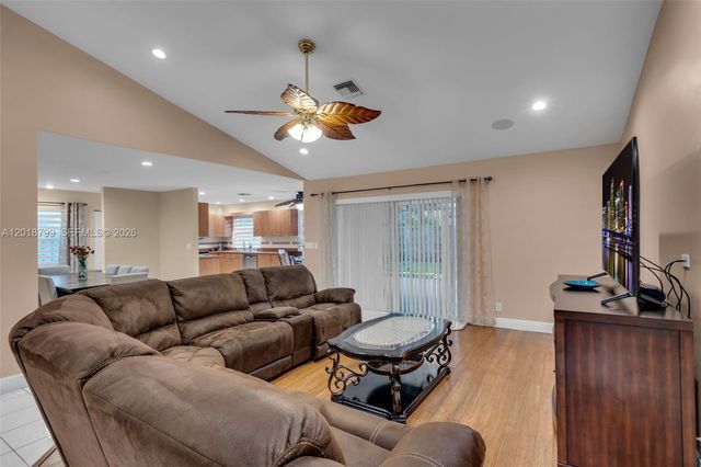 7817 Sunflower Drive, Margate, FL 33063