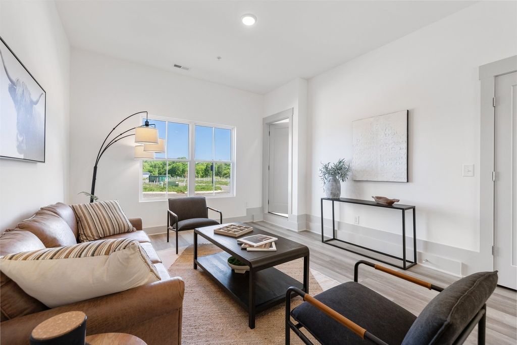 903 Harper Lndg, Chapel Hill, TN 37034