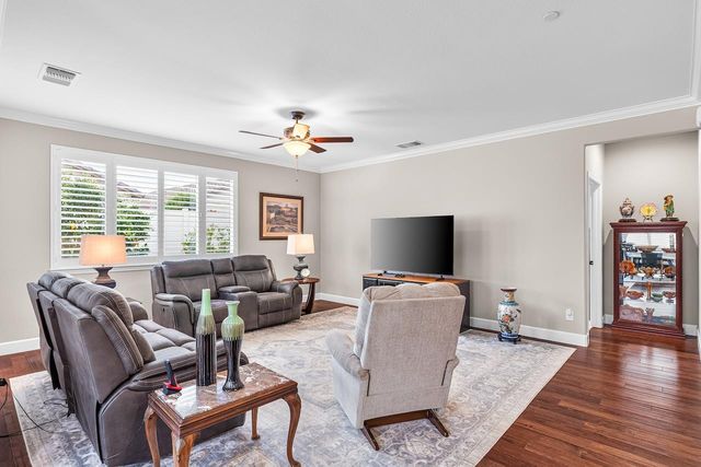 2720 Maple Grove Ave, Manteca, CA 95336