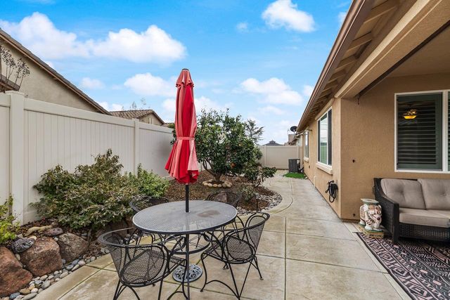 2720 Maple Grove Ave, Manteca, CA 95336