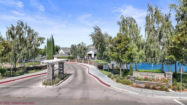 2720 Maple Grove Ave, Manteca, CA 95336