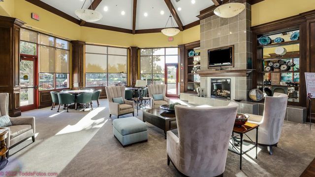 2720 Maple Grove Ave, Manteca, CA 95336