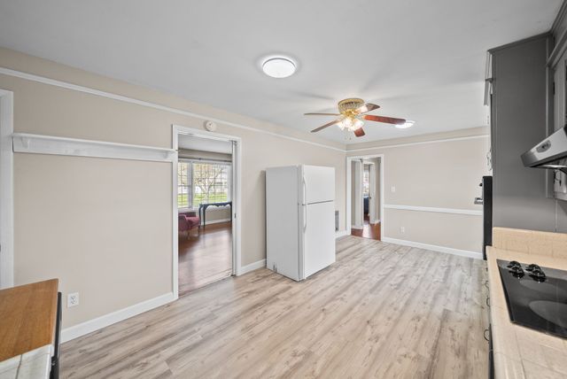80 Church St, Tennessee Ridge, TN 37178