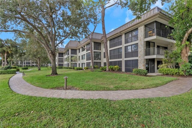 5964 Pelican Bay BLVD 415, Naples, FL 34108