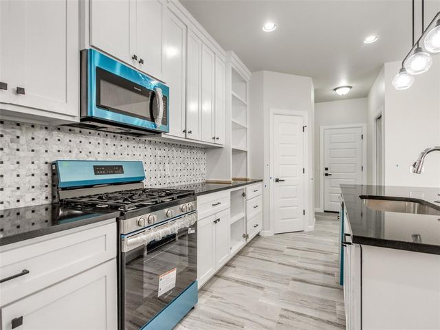 1509 NE 7 Street B, Oklahoma City, OK 73117