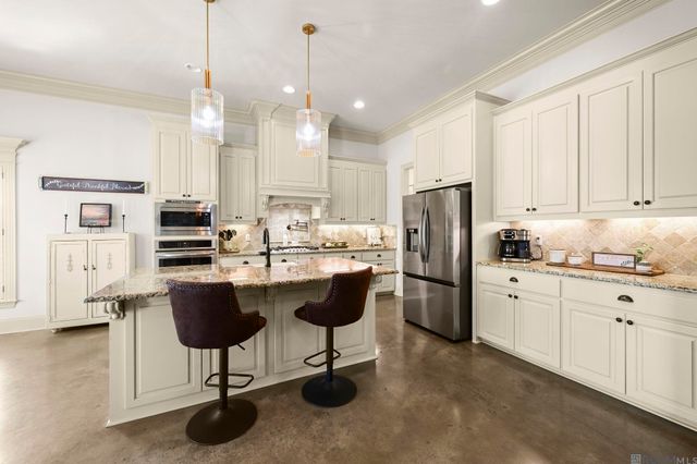 38059 Osten Beard Rd, Gonzales, LA 70725