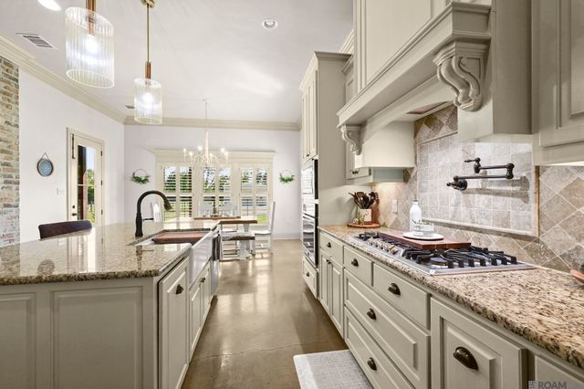 38059 Osten Beard Rd, Gonzales, LA 70725