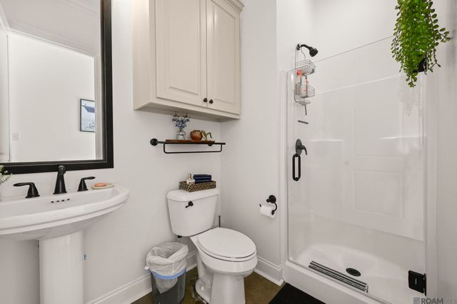 38059 Osten Beard Rd, Gonzales, LA 70725