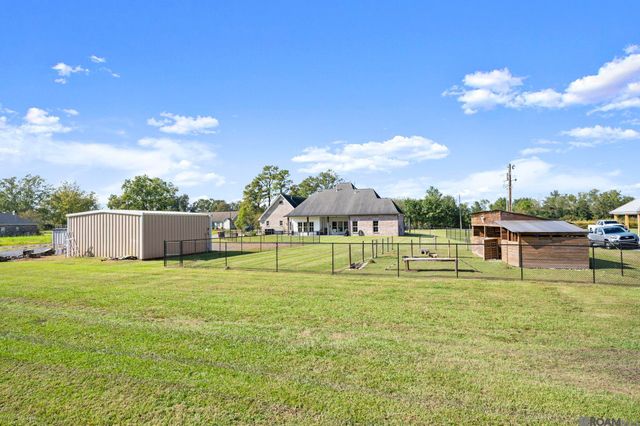 38059 Osten Beard Rd, Gonzales, LA 70725
