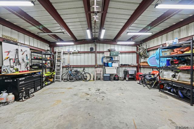 38059 Osten Beard Rd, Gonzales, LA 70725