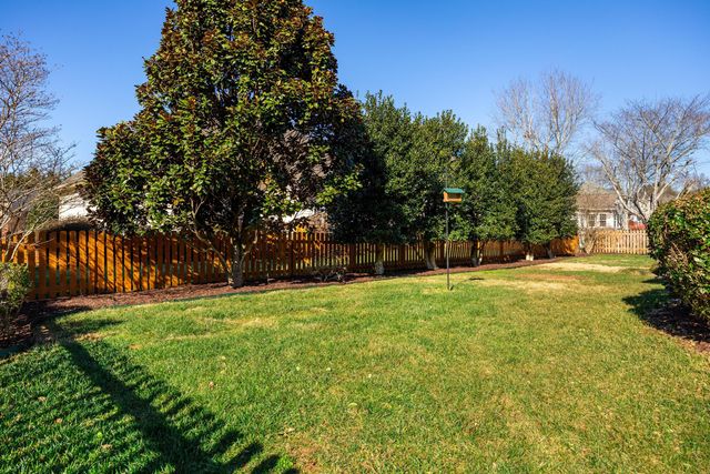 1130 Norfolk Green Circle, Chattanooga, TN 37421