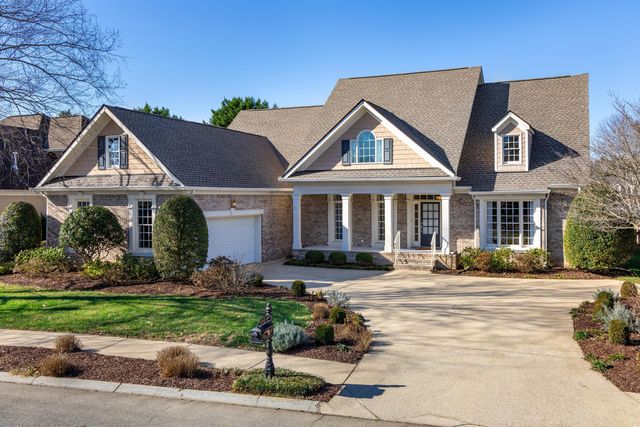 1130 Norfolk Green Circle, Chattanooga, TN 37421