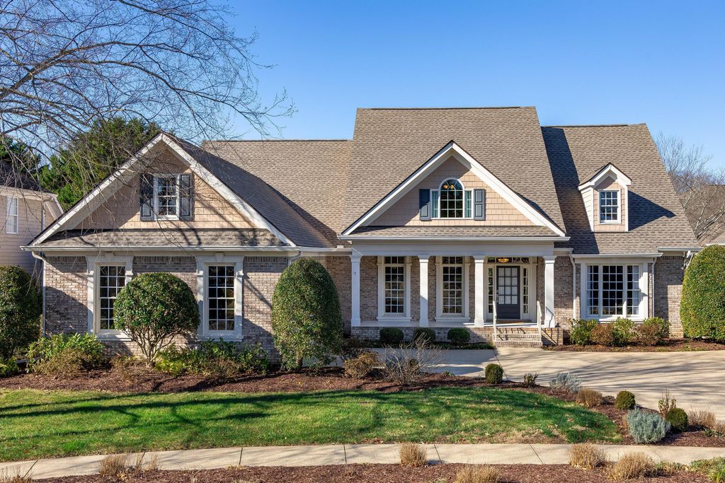 1130 Norfolk Green Circle, Chattanooga, TN 37421