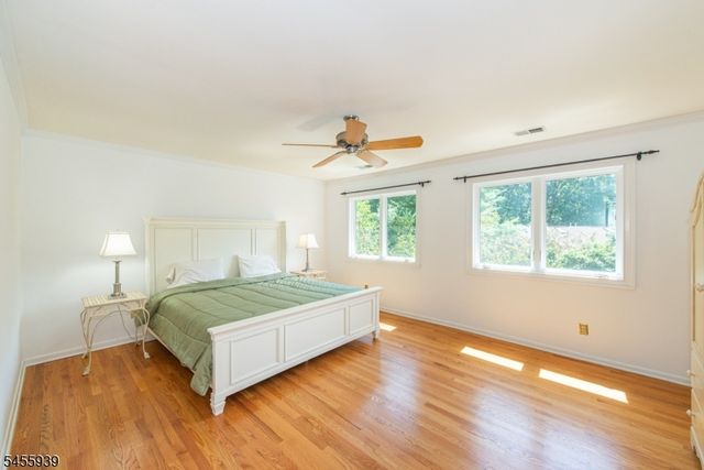 31 Lockley Ct, Mountain Lakes Boro, NJ 07046