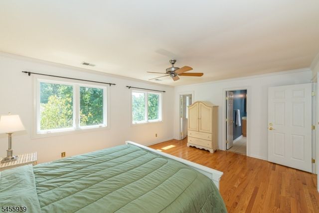 31 Lockley Ct, Mountain Lakes Boro, NJ 07046