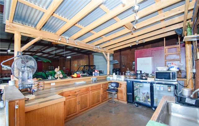 23250 CR 1038, Mathis, TX 78368