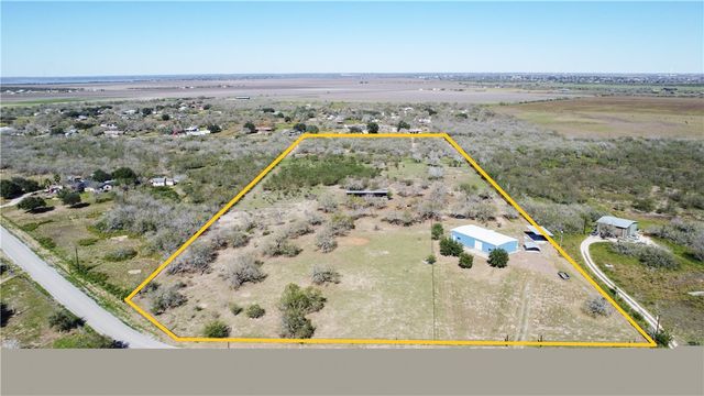 23250 CR 1038, Mathis, TX 78368