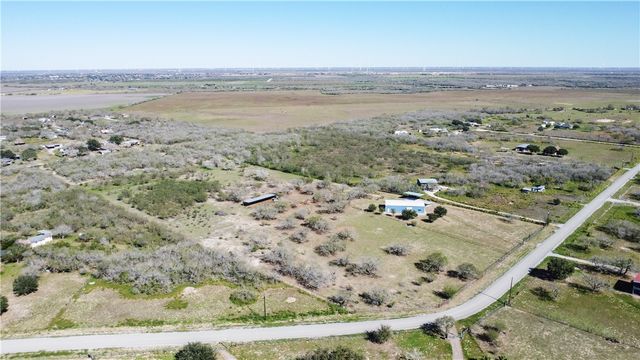 23250 CR 1038, Mathis, TX 78368